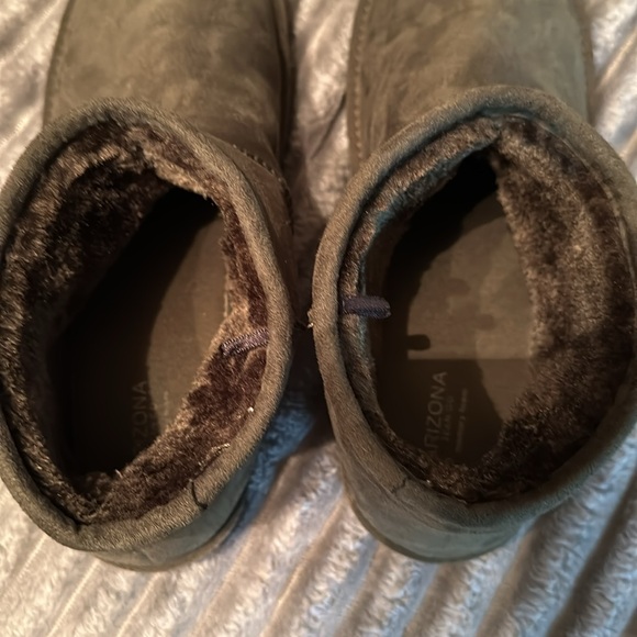 Arizona Flat Heel Winter Ankle Boots- size 10 - Picture 6 of 9